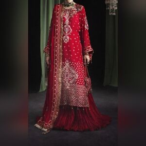 NWT Red Gold Beaded 4 Piece Pakistani Lehenga Outfit Size Medium